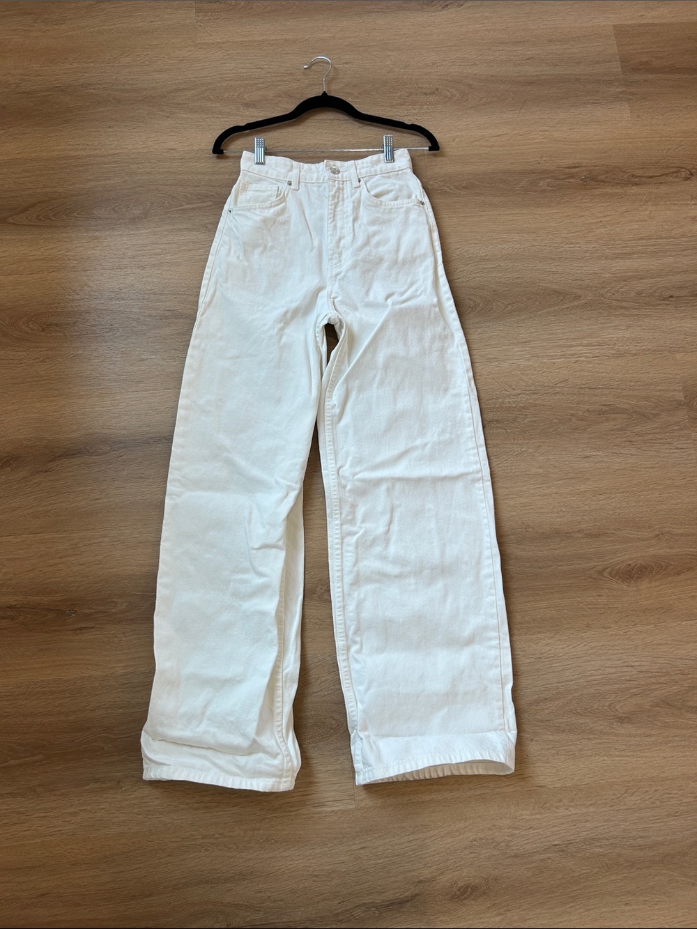 Zara Cream Wide Leg High-Rise Jeans